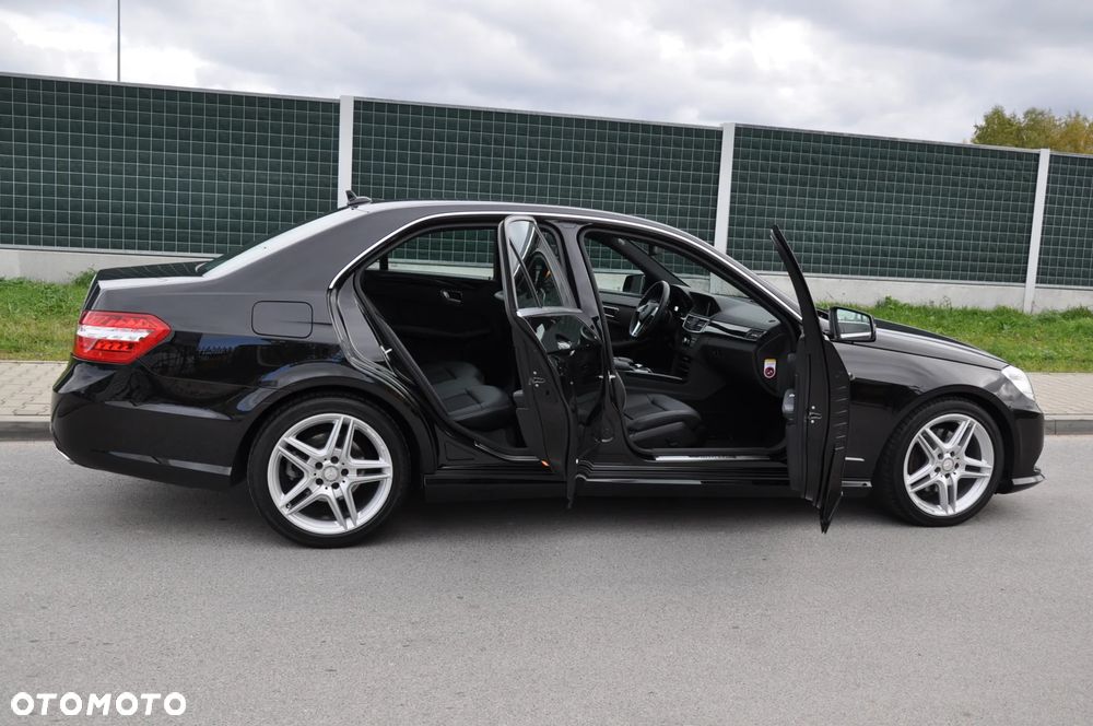 Mercedes-Benz Klasa E 250 CDI 4-Matic BlueEff Avantgarde - 20