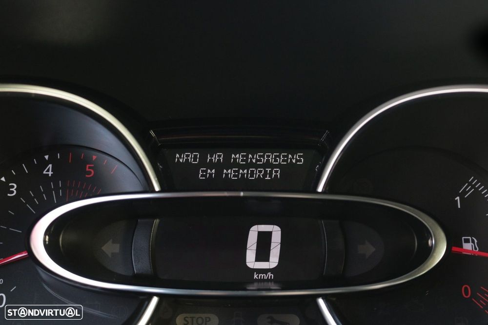 Renault Clio 1.5 dCi Limited - 31
