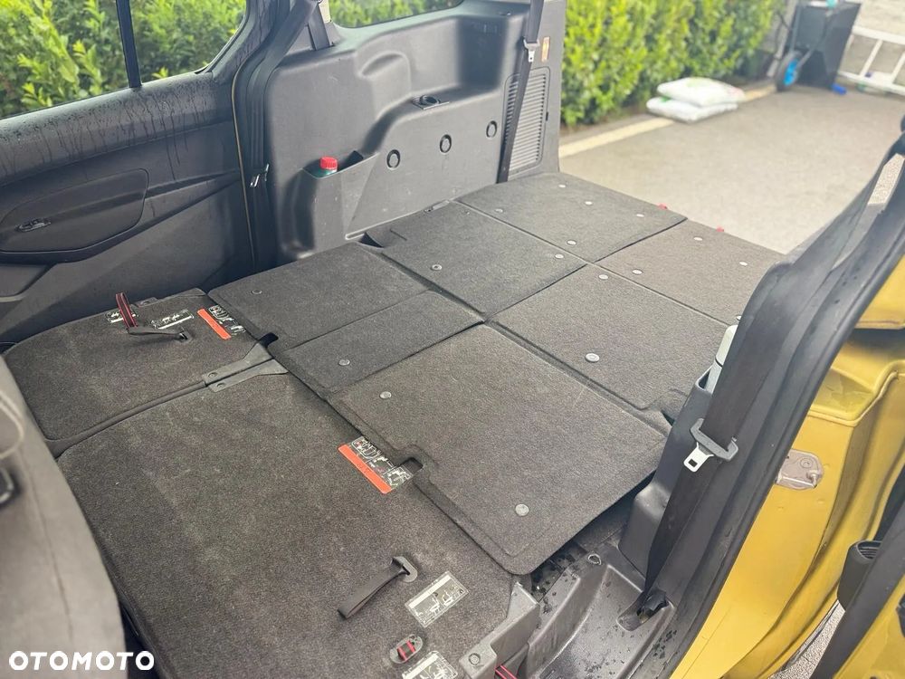 Ford Tourneo Connect 1.5 TDCi Trend PowerShift - 23