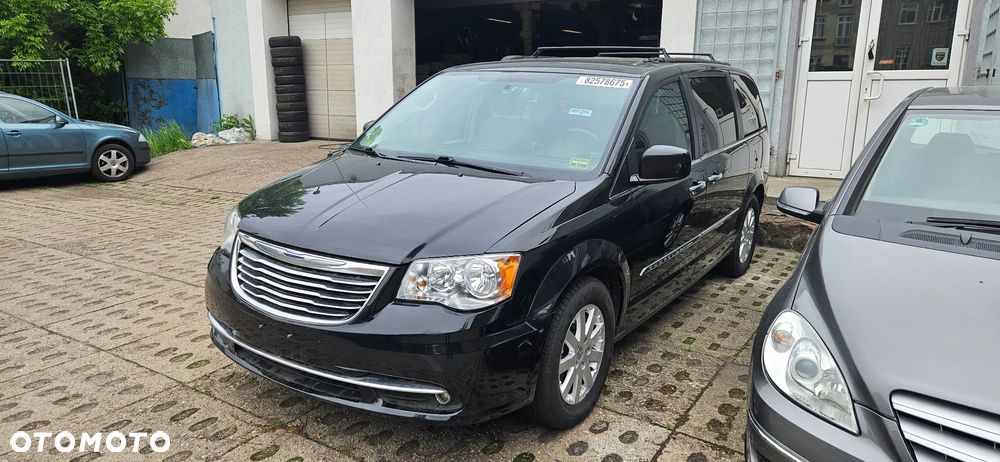 Chrysler Town & Country 3.6 Touring - 9