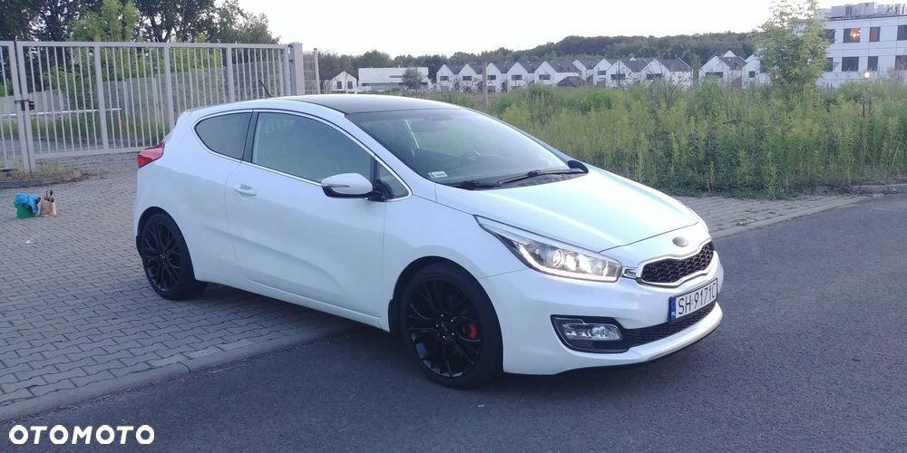 Kia Ceed 1.6 GDI L - 18