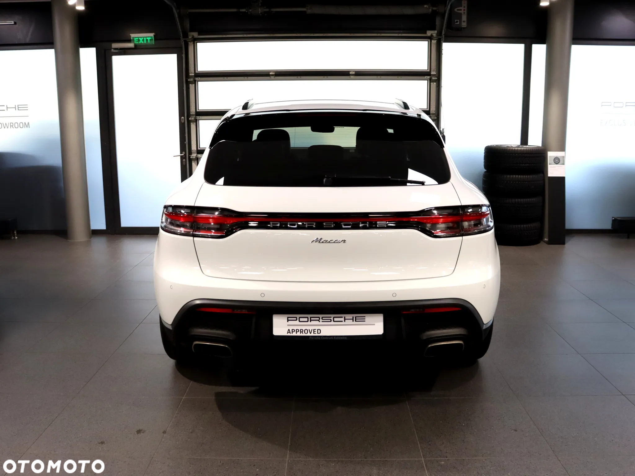 Porsche Macan Standard - 4