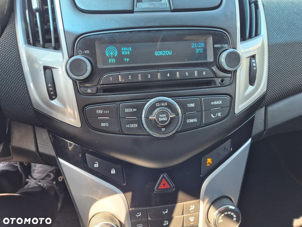 Chevrolet Cruze 1.6 - 13
