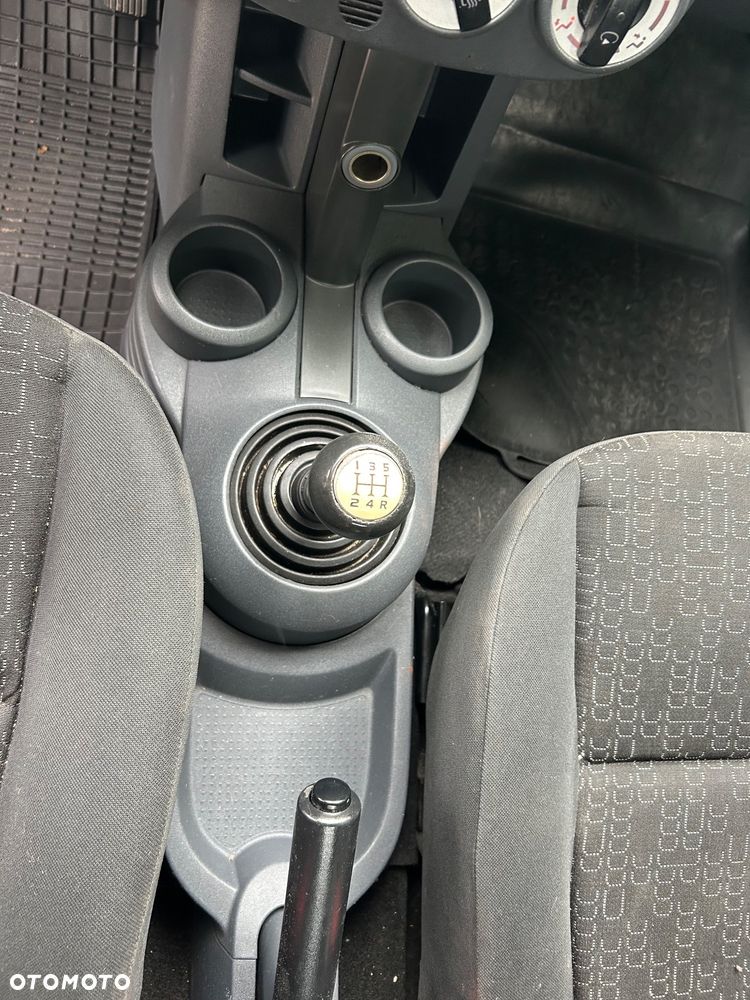 Mitsubishi Colt 1.3 Intense - 18