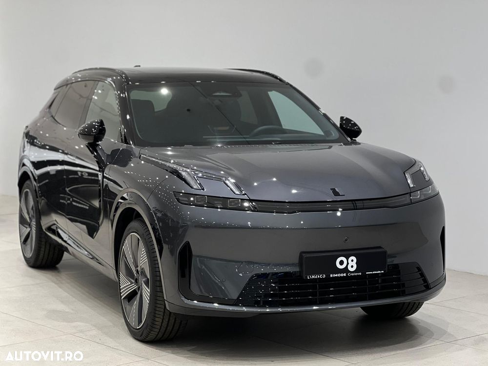 Lynk&Co 08 - 8