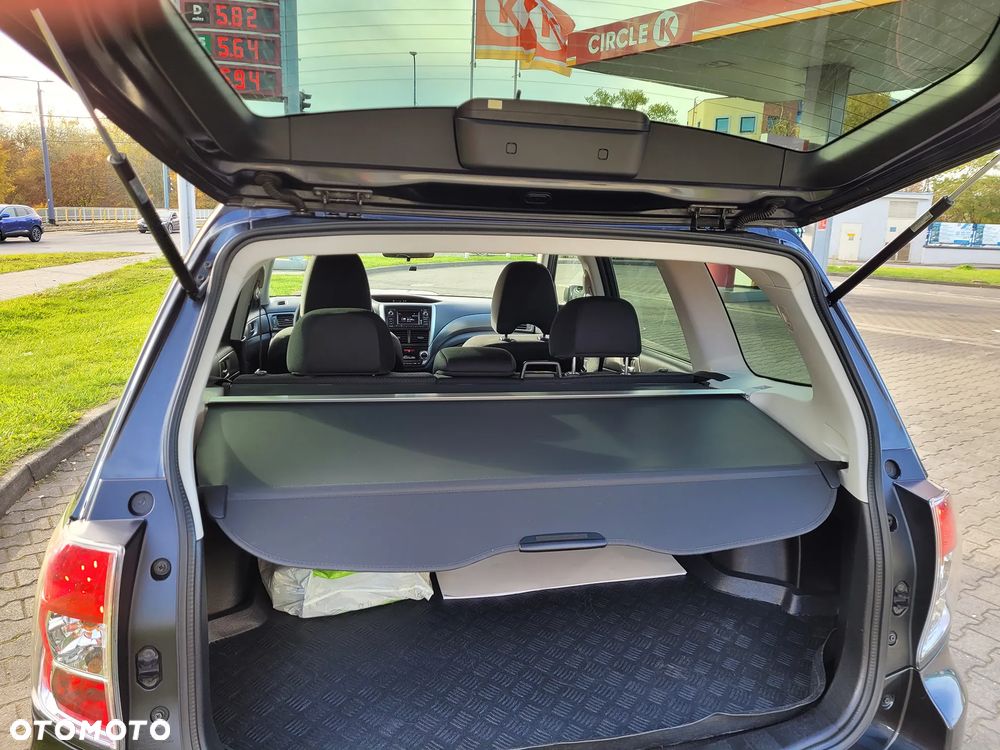 Subaru Forester 2.0D XE 000 Euro5 - 19