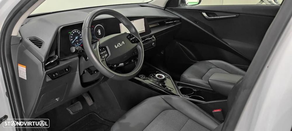 Kia Niro EV 64kWh Tech - 6