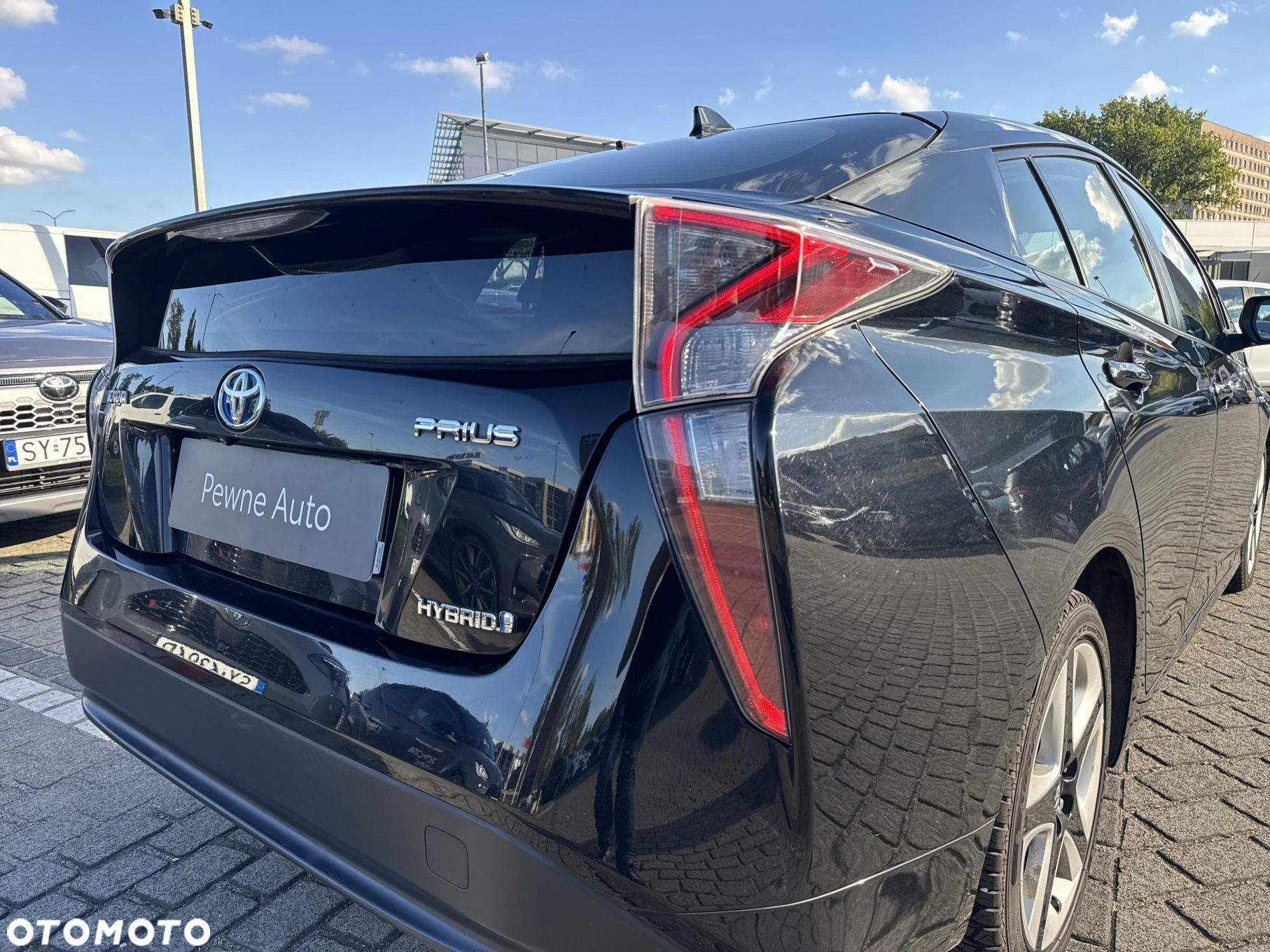 Toyota Prius - 10