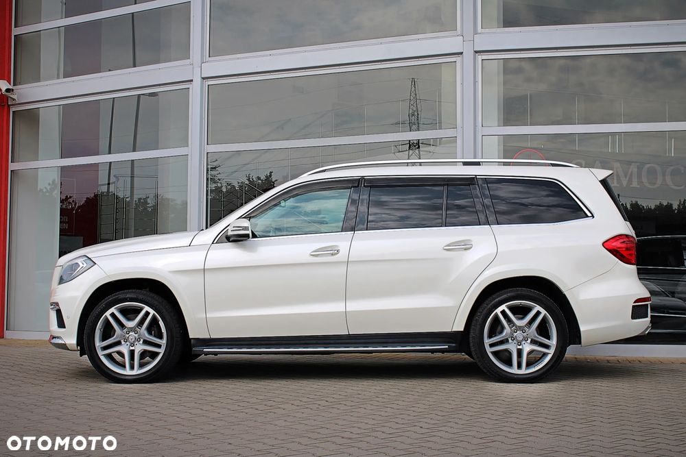 Mercedes-Benz GL 500 4-Matic - 11