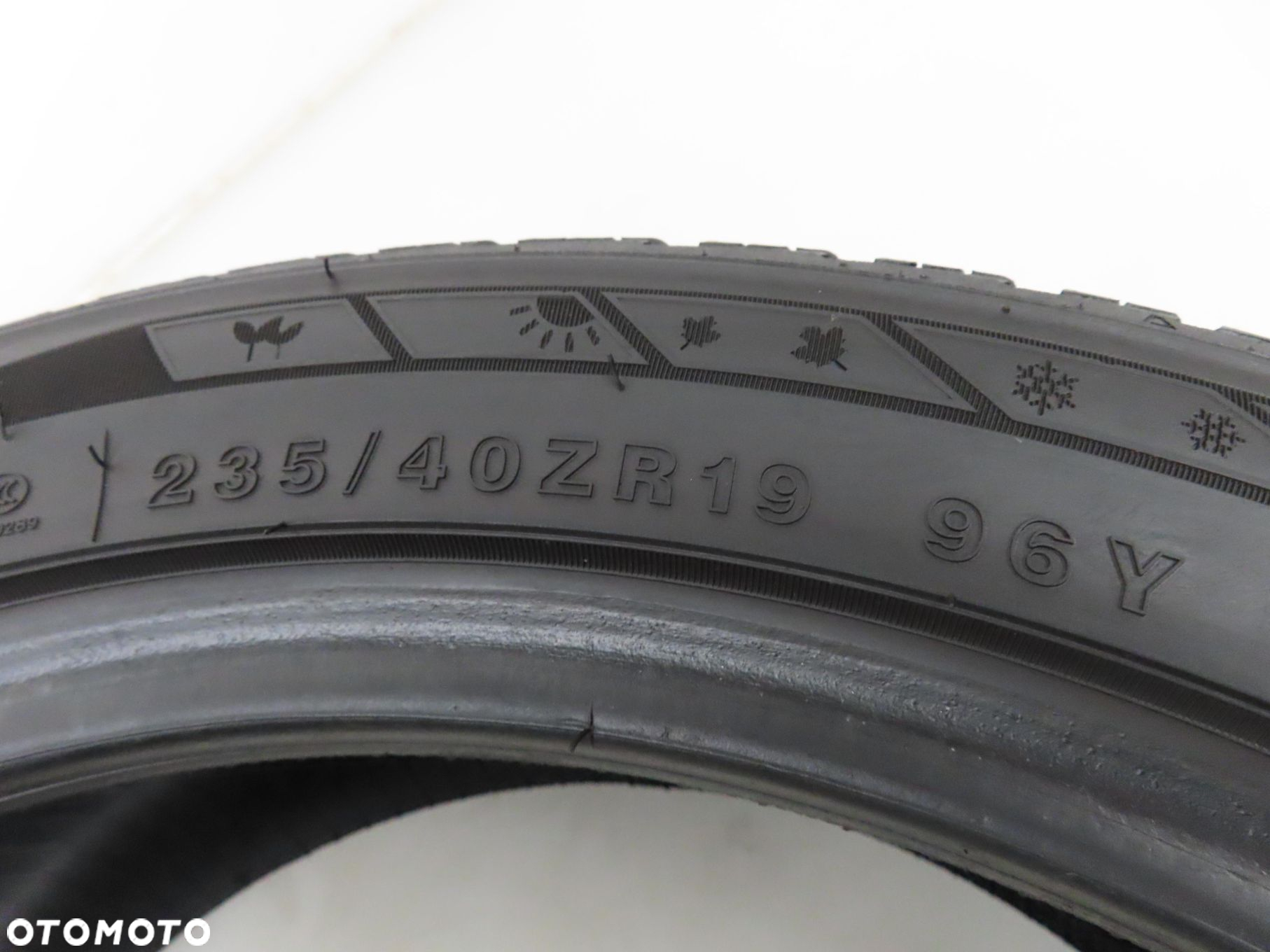 2x 235/40R19 OPONY CAŁOROCZNE Tracmax All Season Trac Saver X-Privilo 96Y - 7