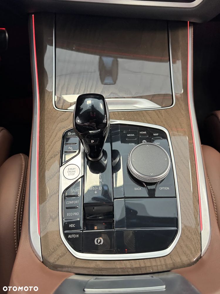 BMW X5 xDrive25d - 16