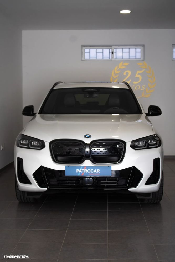 BMW iX3 M Sport Impressive - 2