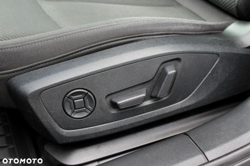Audi A6 Avant - 31