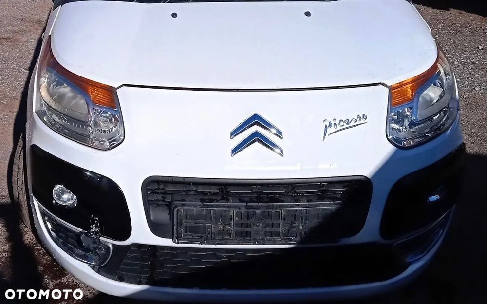 Zderzak przód Citroen C3 Picasso 1.4 VTI 2011 Benzyna lak. EWPB - 2