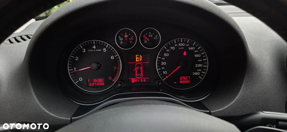 Audi A3 Sportback 1.8 TFSI Attraction S tronic - 26