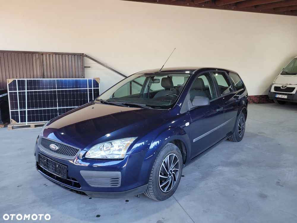 Ford Focus 1.8 Connection - 1
