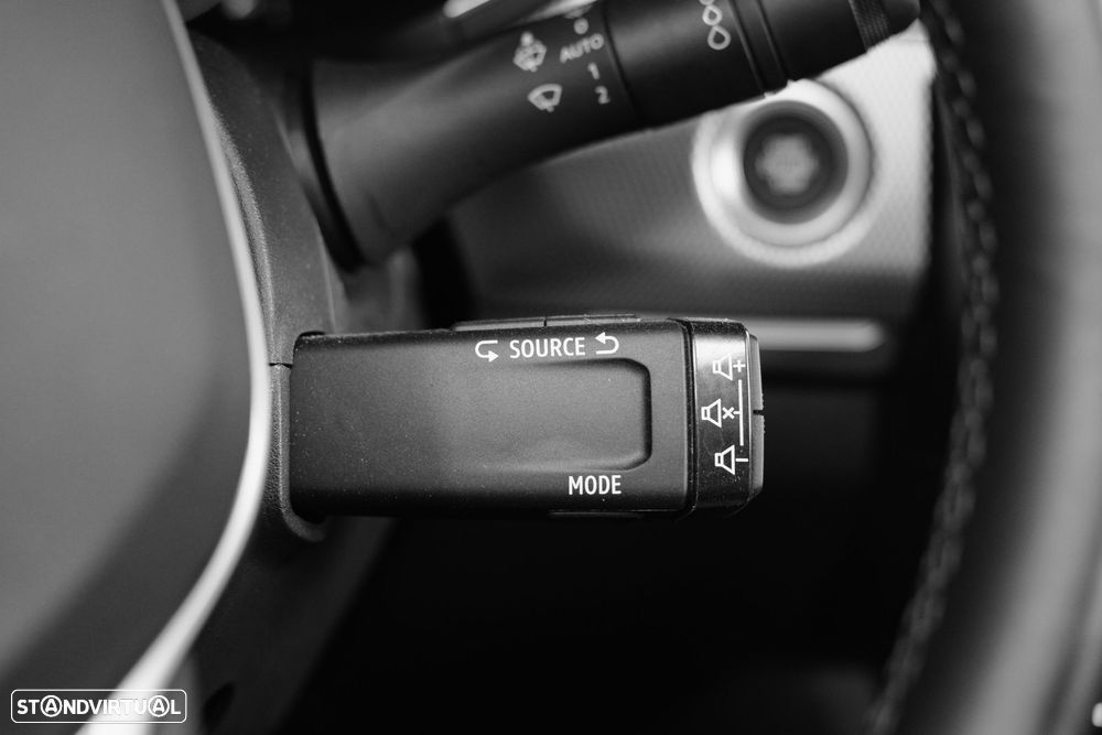 Renault Arkana 1.6 E-Tech Full Hybrid Techno - 11