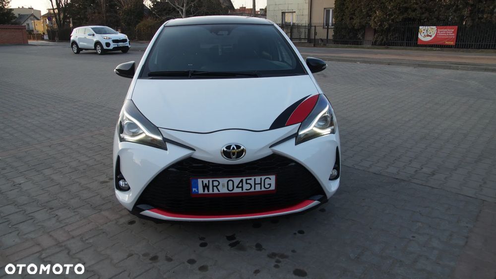 Toyota Yaris - 8