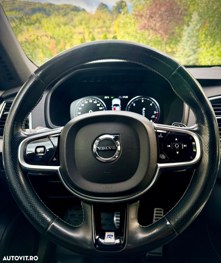 Volvo XC 90 D5 AWD Geartronic RDesign - 17