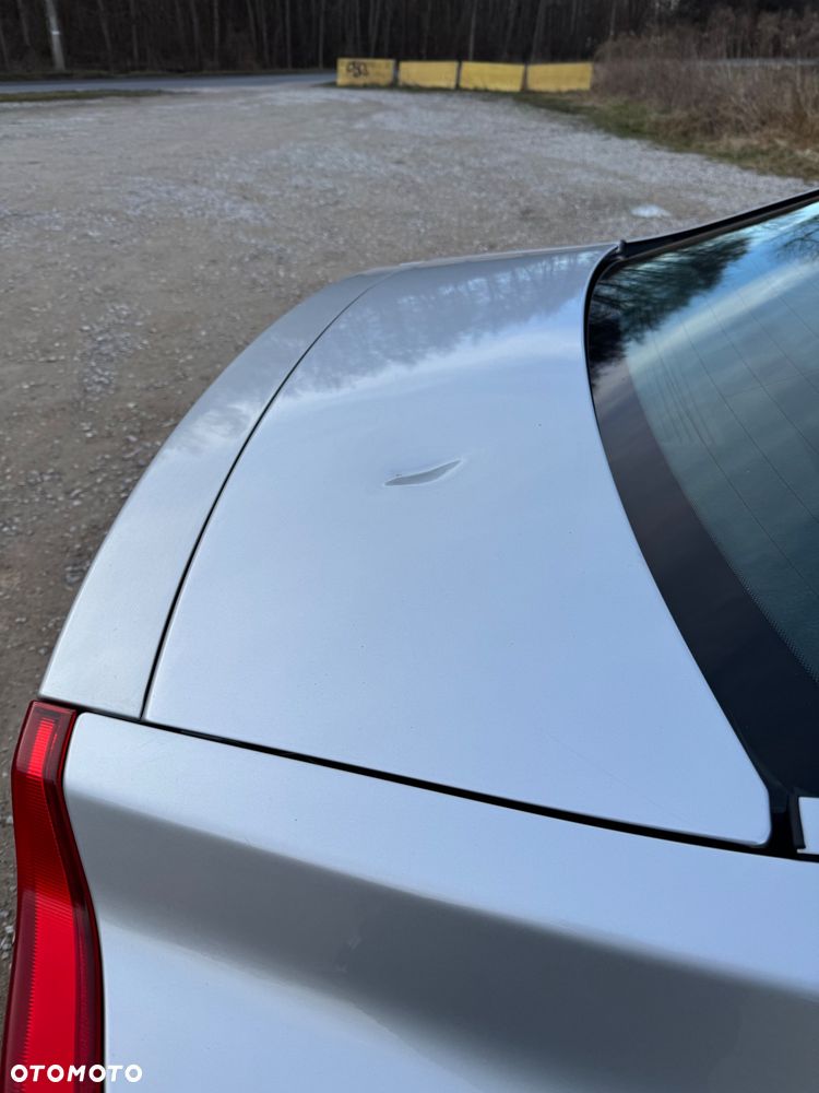 Volvo S60 2.4 D - 7