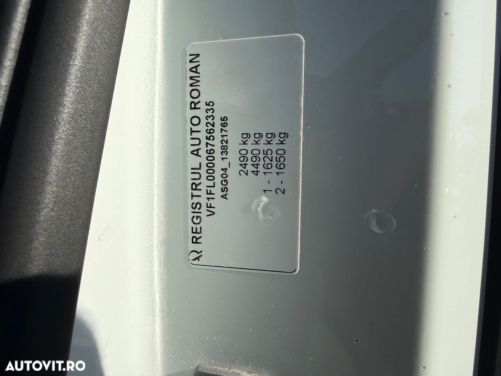 Renault 2,4 tone Trafic L2H1 - 2