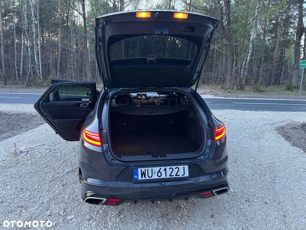 Kia ProCeed - 8