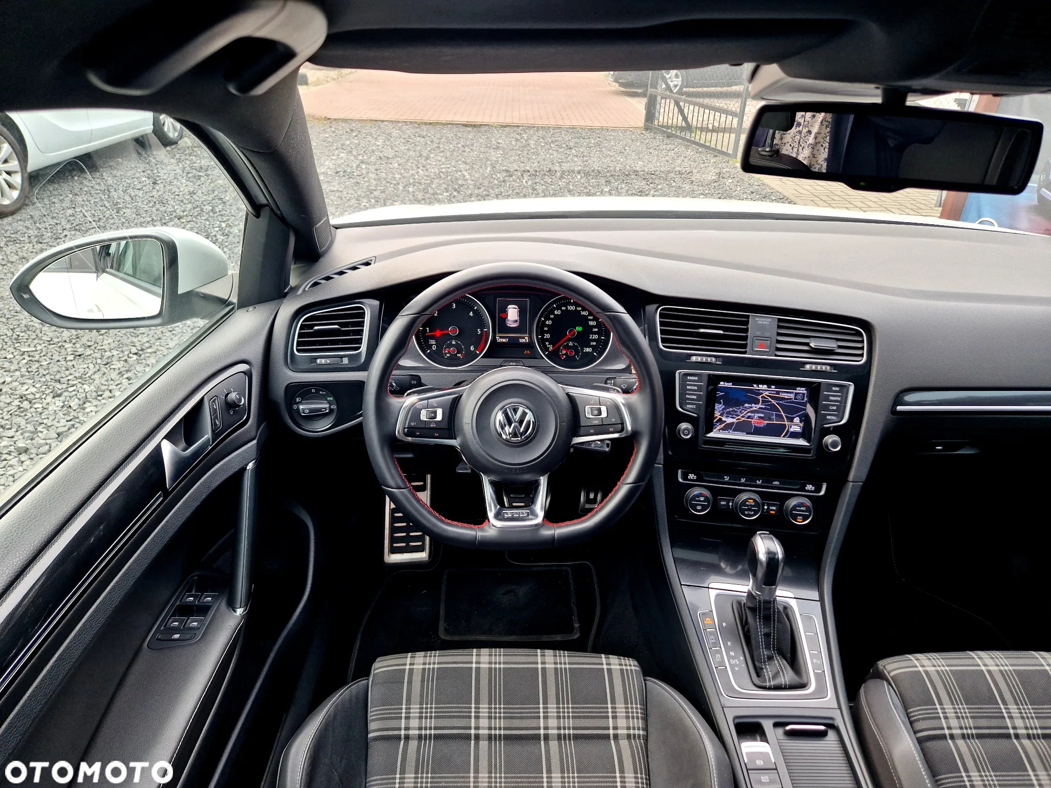 Volkswagen Golf VII 2.0 TDI BMT GTD DSG - 29