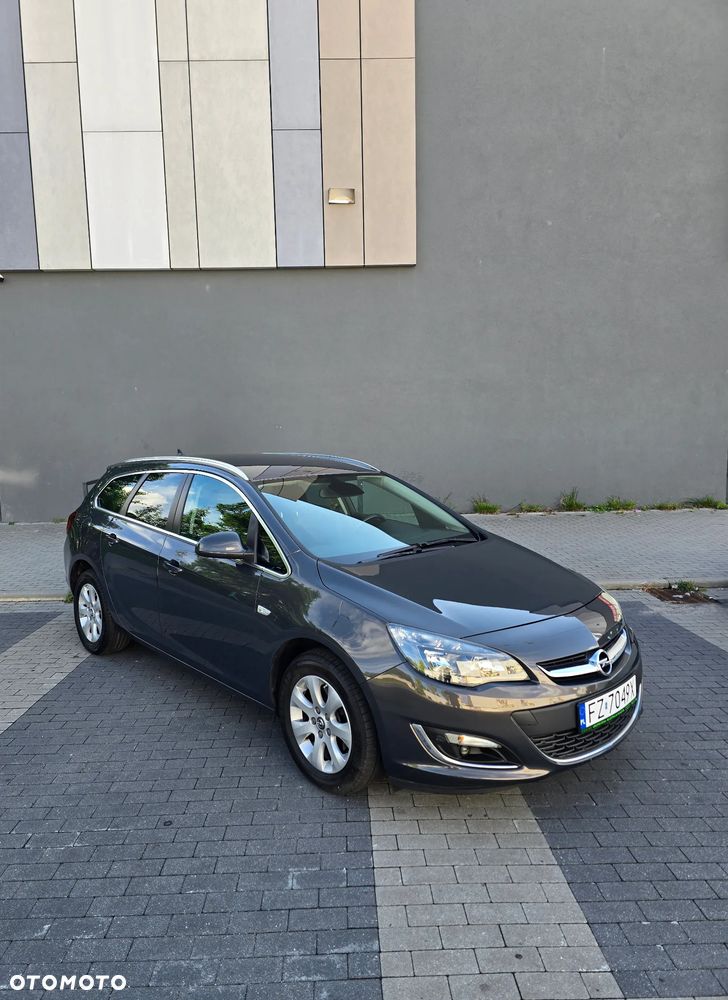 Opel Astra 1.6 CDTI Sport - 1