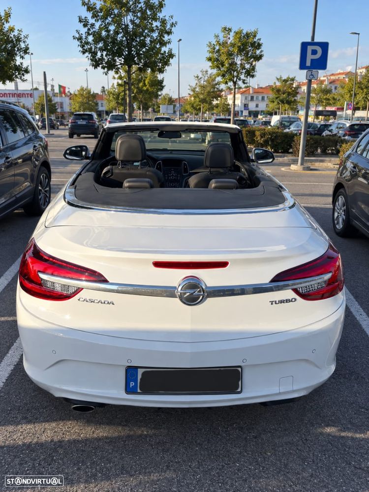 Opel Cascada 1.6 SIDI Turbo ecoFLEX S&S Edition - 2