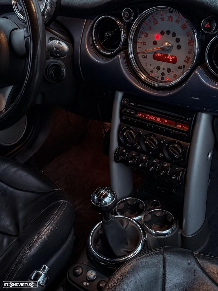 MINI Cabrio Cooper - 6