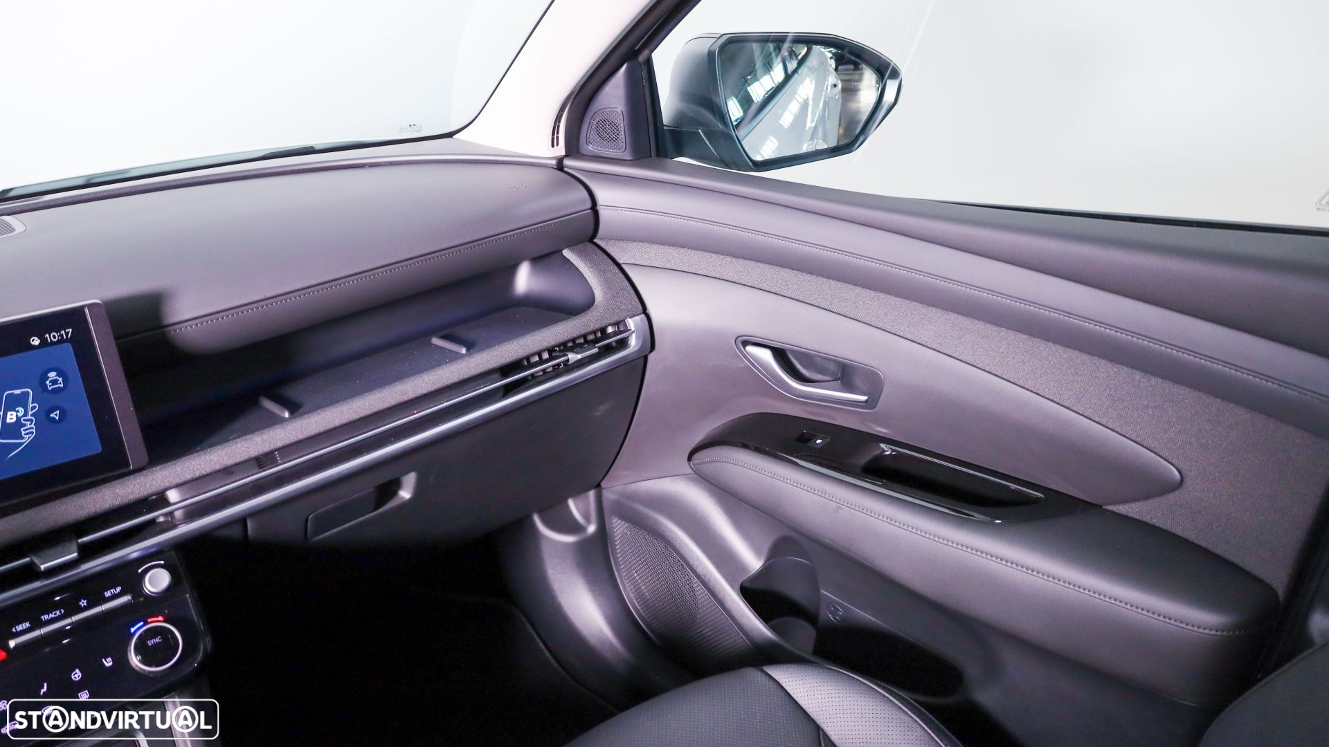 Hyundai Tucson 1.6 T-GDI HEV Vanguard + TT - 18