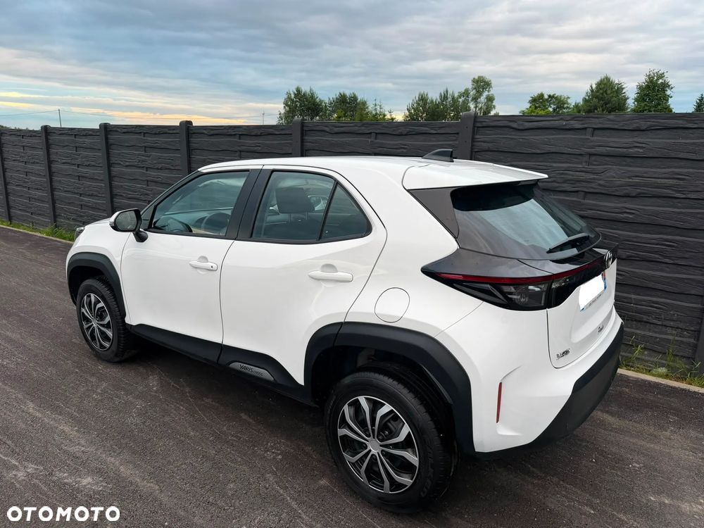 Toyota Yaris Cross Hybrid 1.5 Comfort - 3