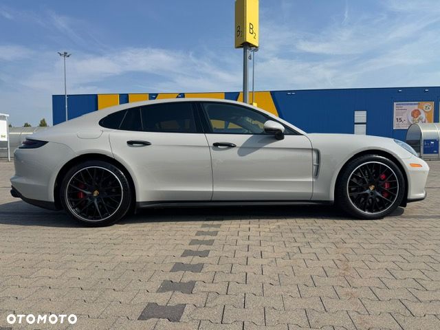 Porsche Panamera Turbo - 9