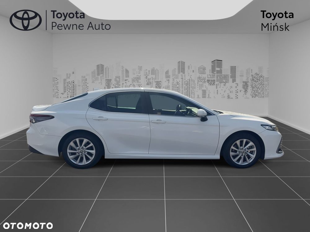 Toyota Camry 2.5 Hybrid Comfort CVT - 5