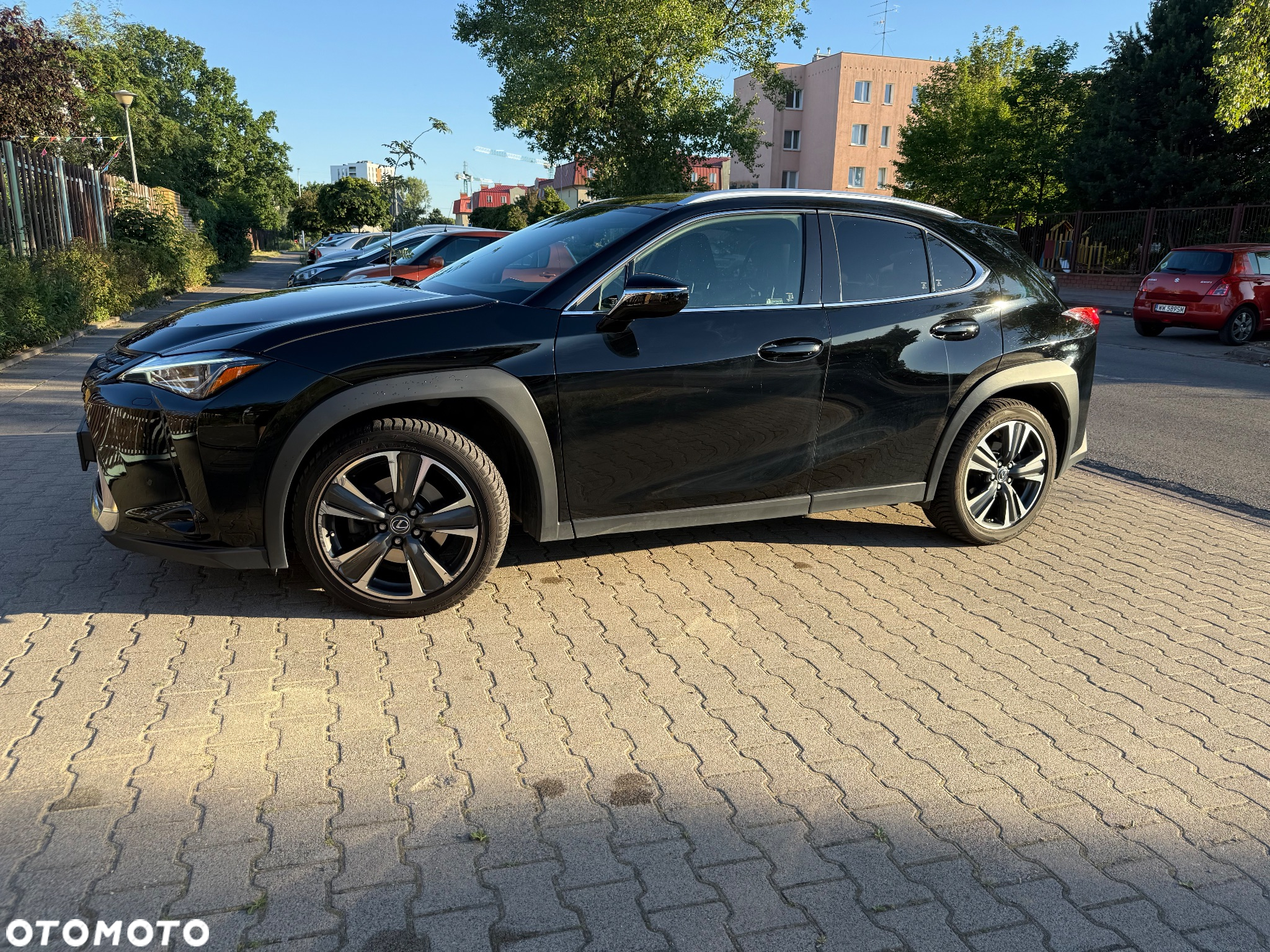 Lexus UX - 5