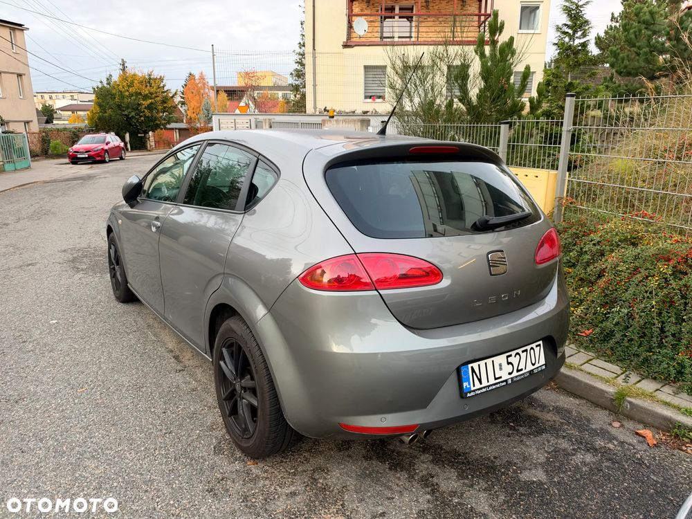 Seat Leon 2.0 TDI Stylance - 4