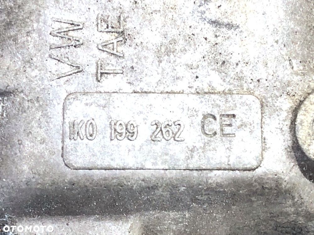 PODUSZKA SILNIKA LEWY  VW PASSAT CC B6 (357) 2008 - 2012 2.0 TDI 125 kW [170 KM] olej napędowy 2008 - 4