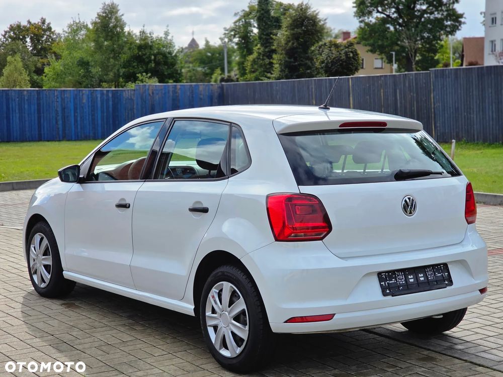 Volkswagen Polo 1.0 Comfortline - 6
