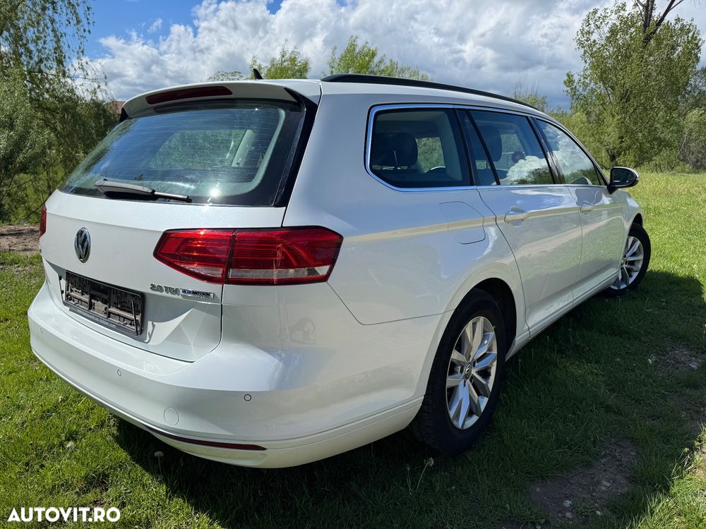 Volkswagen Passat 2.0 TDI (BlueMotion Technology) Comfortline - 3