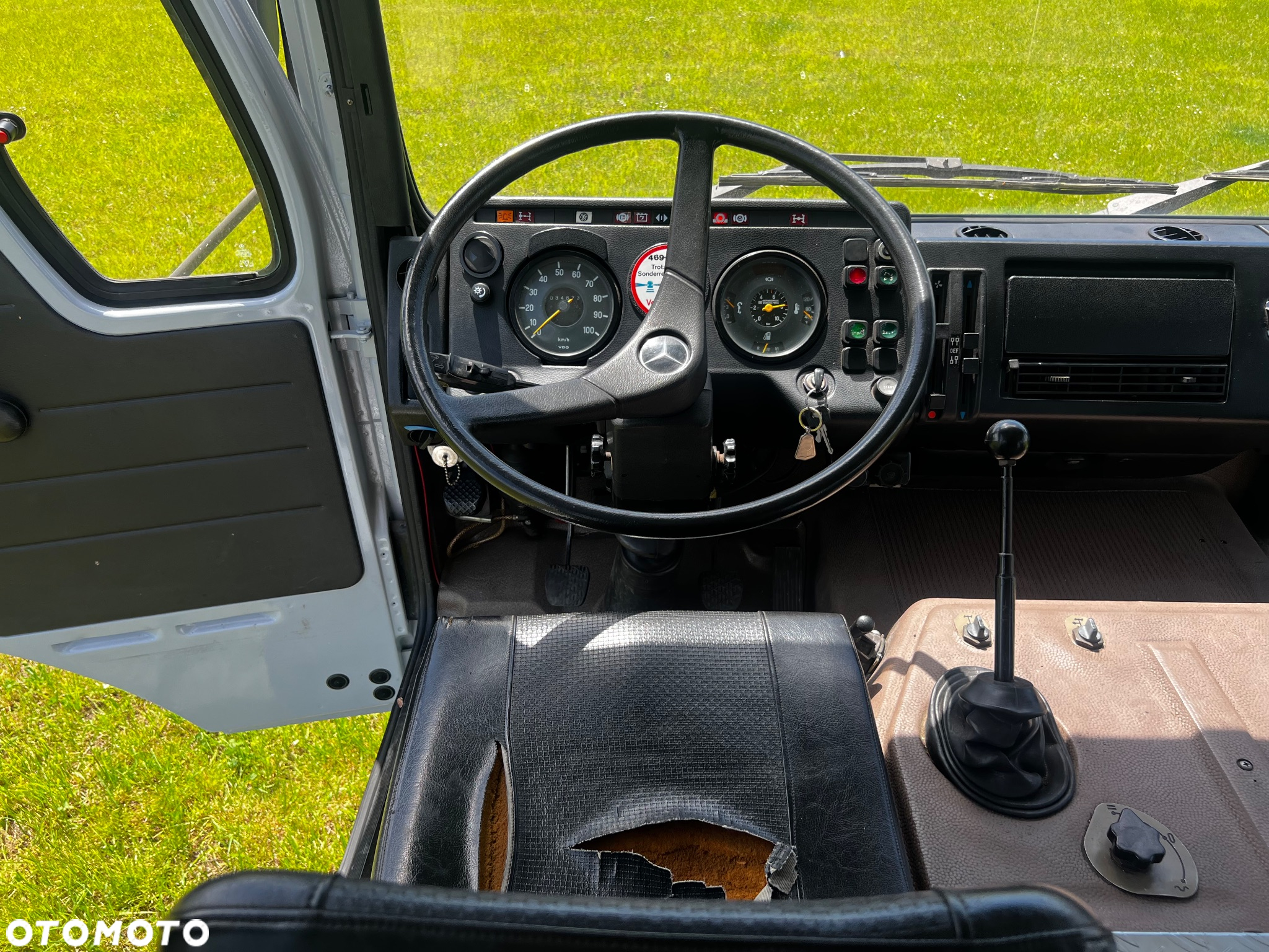 Mercedes-Benz 1017 - 12