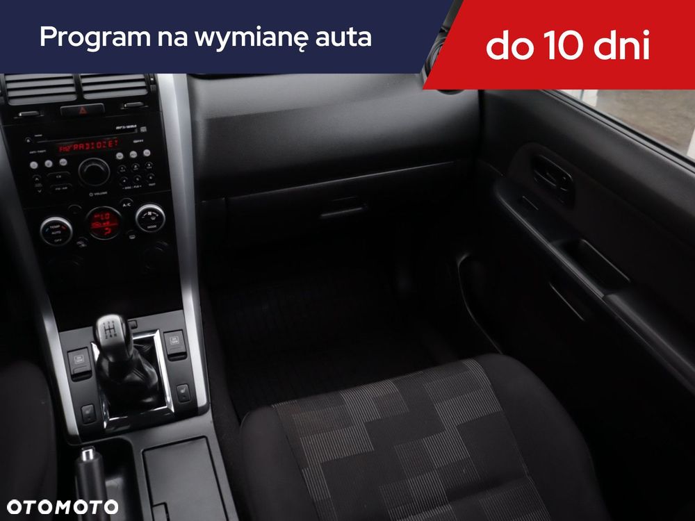 Suzuki Grand Vitara - 10