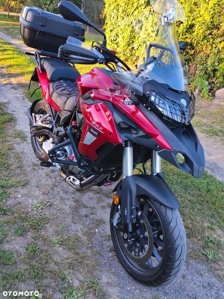 Benelli TRK 502 - 10