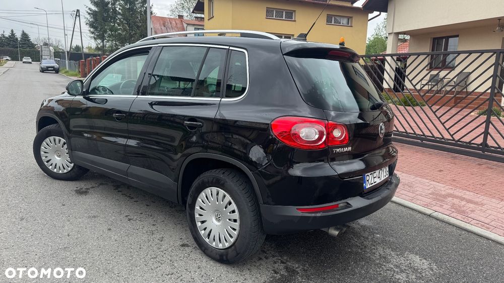 Volkswagen Tiguan 2.0 TSI 4Motion Track & Field - 35