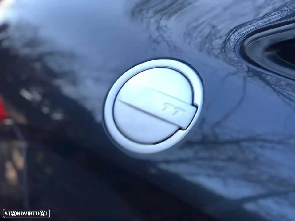 Audi TT Coupé 2.0 TDI quattro Limited Edition - 26