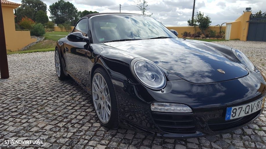 Porsche 911 Série F - 4