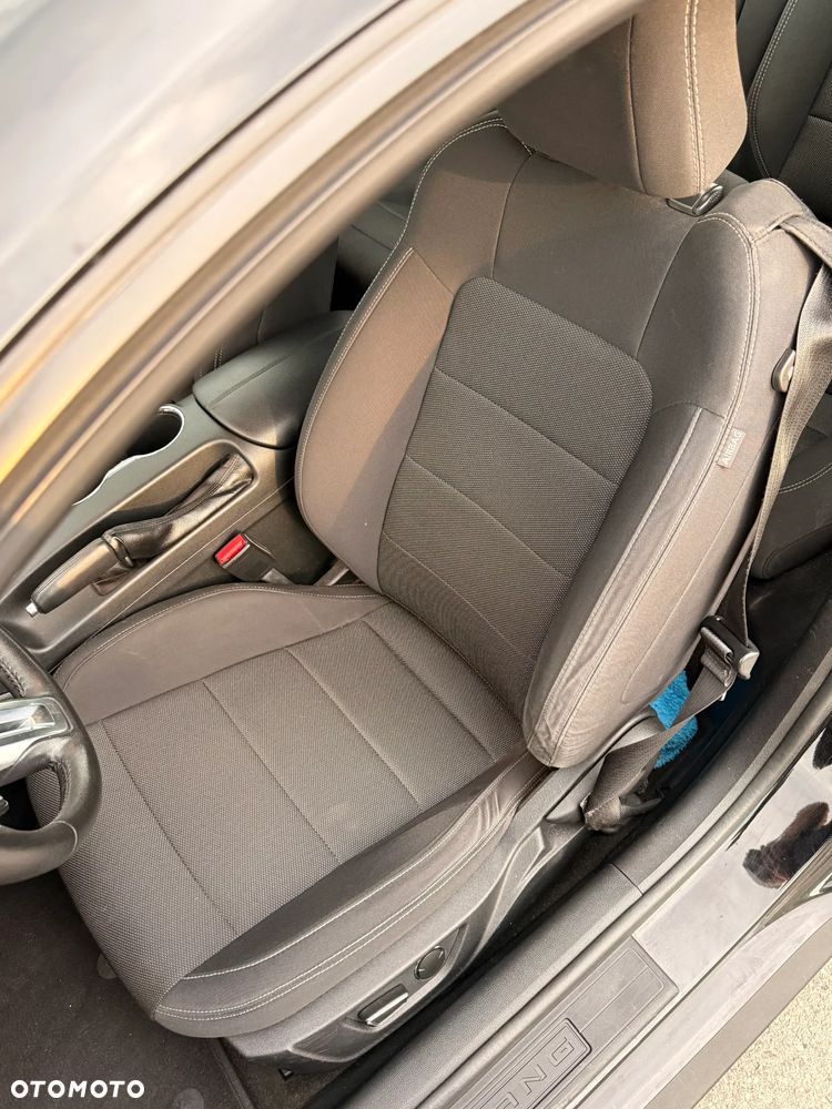 Ford Mustang 3.7 V6 Premium - 18
