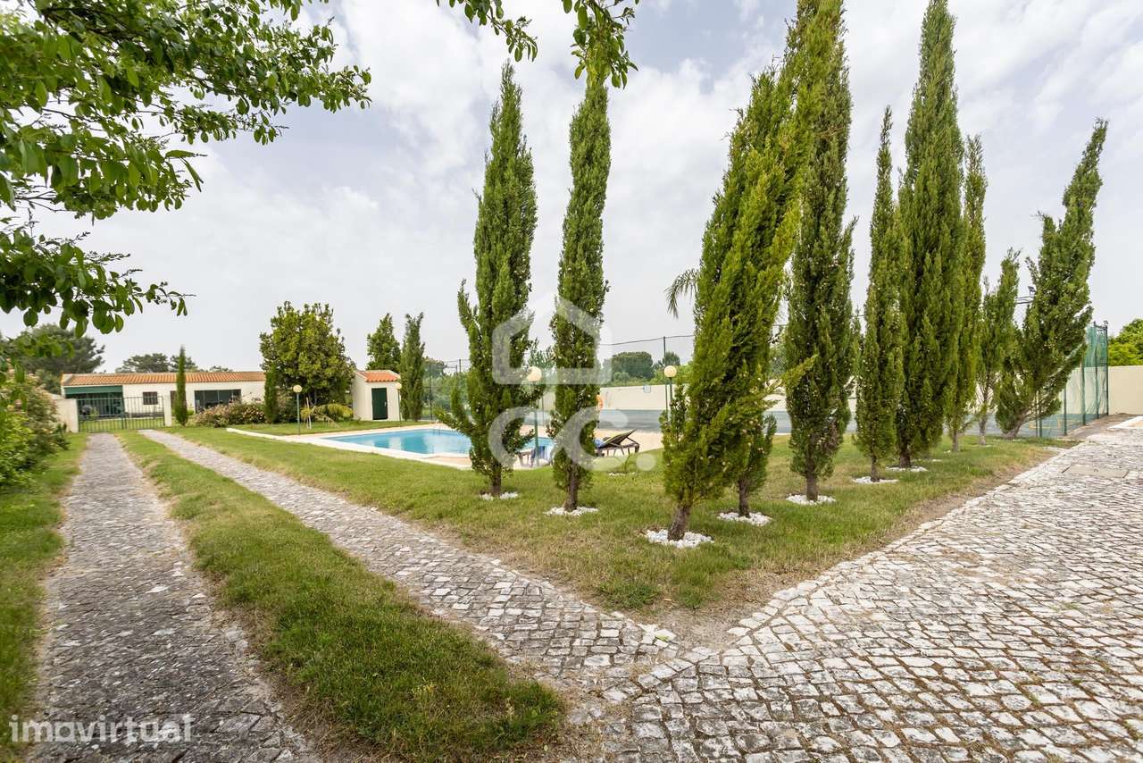 Quinta com 5 quartos com  piscina, campo de jogos e Boxs para cavalos - Grande imagem: 2/60