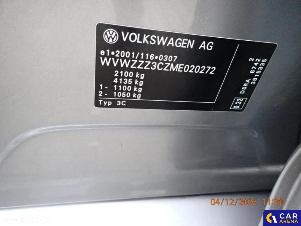 Volkswagen Passat - 10