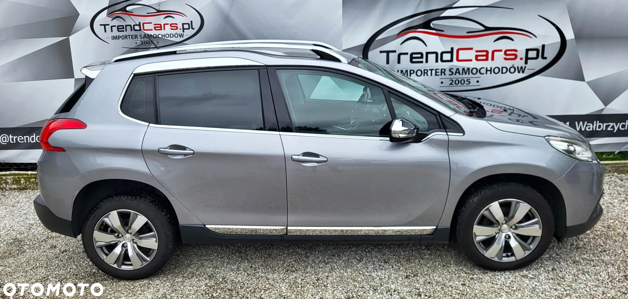 Peugeot 2008 1.6 e-HDi Allure S&S - 4