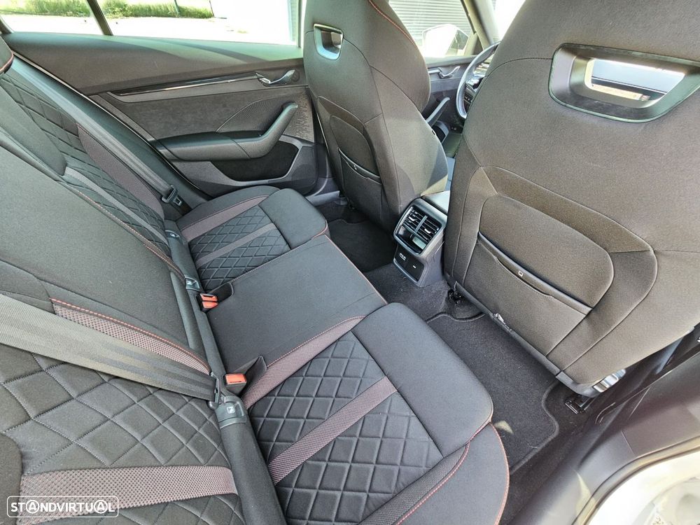Skoda Octavia Break 1.4 TSi iV RS DSG - 24